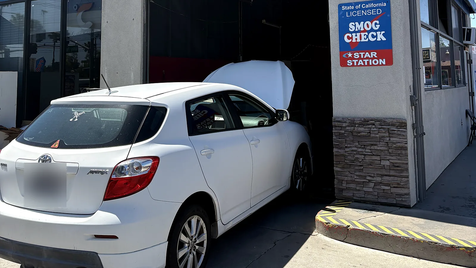 Smog retest in Escondido, CA: Toyota Matrix back in our test bay